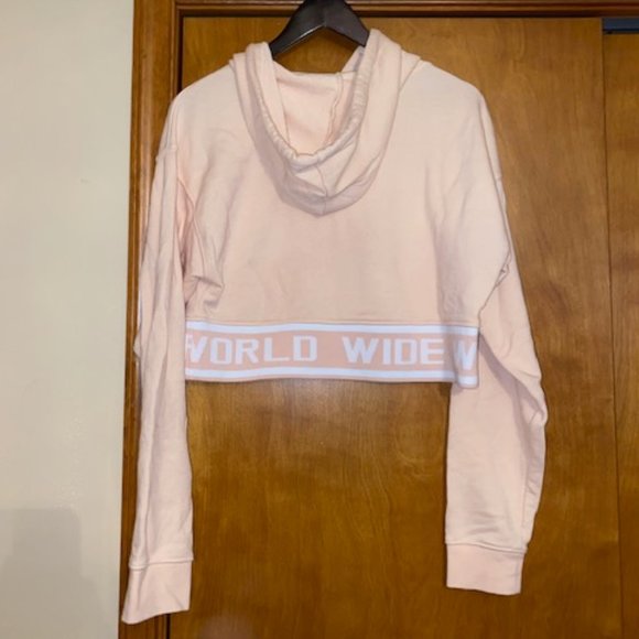 Forever 21 cropped hoodie - Picture 3 of 3